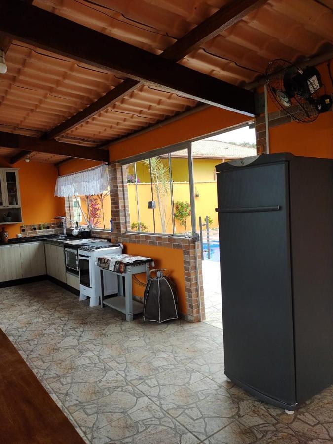 Chacara Bella Vida Com Piscina Churrasqueira Salao De Festas Fogao A Lenha Quadra Aracariguama Ngoại thất bức ảnh