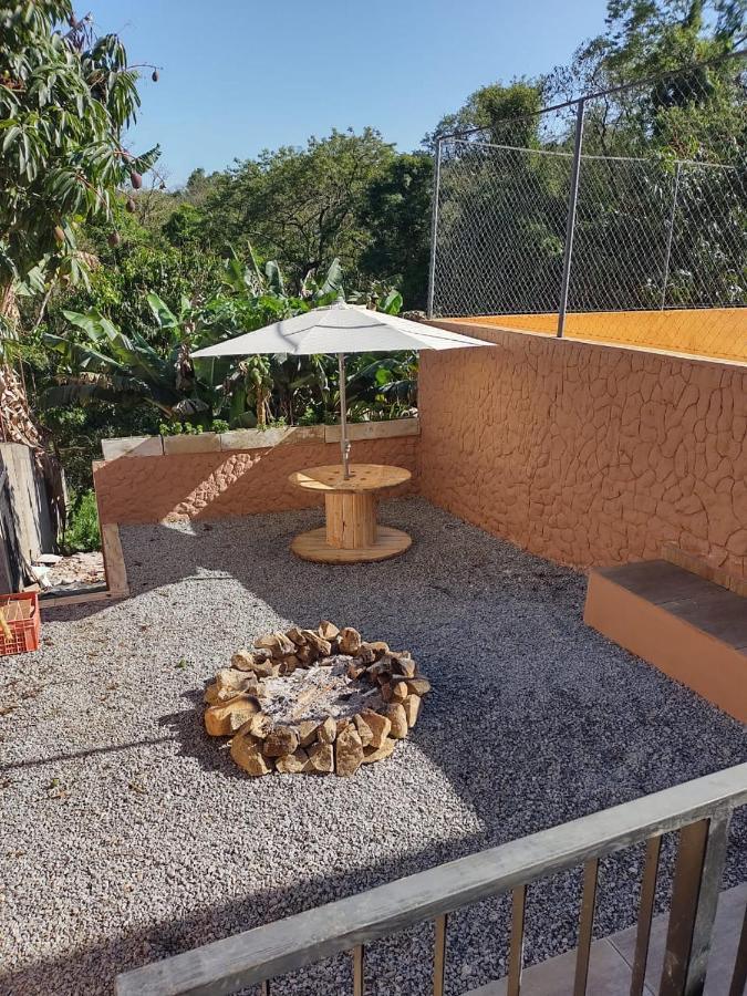 Chacara Bella Vida Com Piscina Churrasqueira Salao De Festas Fogao A Lenha Quadra Aracariguama Ngoại thất bức ảnh