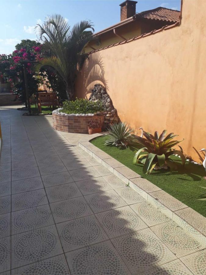 Chacara Bella Vida Com Piscina Churrasqueira Salao De Festas Fogao A Lenha Quadra Aracariguama Ngoại thất bức ảnh